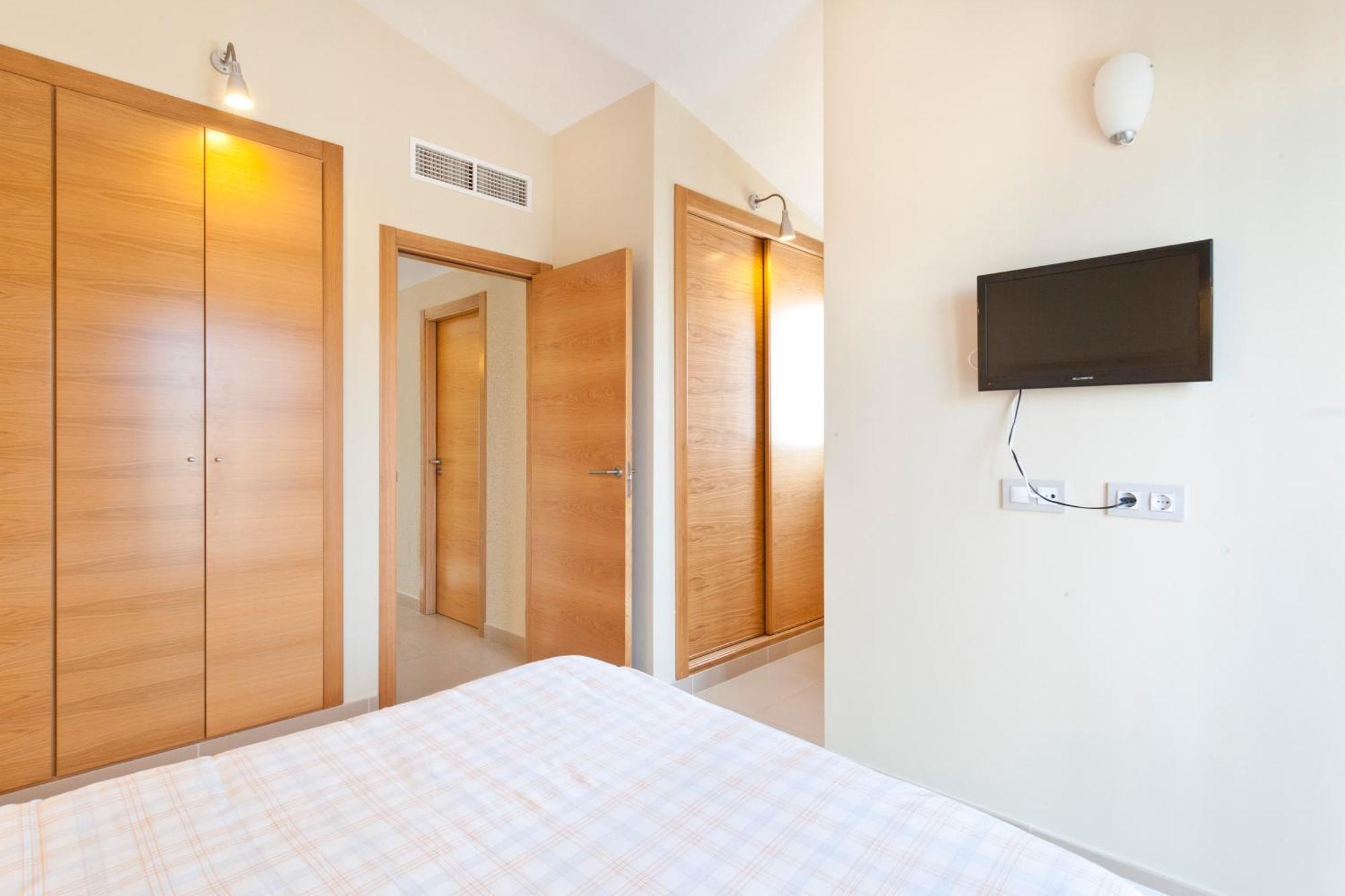 Astur - Moderno Con Piscina * Puigderros